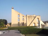 größte Sonnenuhr der Welt - im Observatorium Jantar Mantar in Jaipur