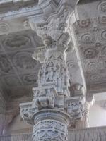 Jain-Tempel von Ranakpur, Details im Inneren
