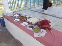 Das Picknick zum Mittag ist angerichtet ...