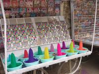 Farben nicht nur fürs bevorstehende Holifest in Pushkar