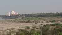 Sicht vom Roten Fort zum Taj Mahal in Agra