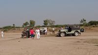 Auf der Jeep-Safari rund um Fort Khejrala