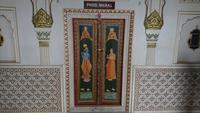 Gemalte Tür im Fort Junagarh in Bikaner