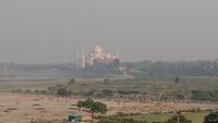 Erster Blick zum Taj Mahal