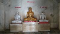 Götterstatuen im Jain-Tempel in Ranakpur
