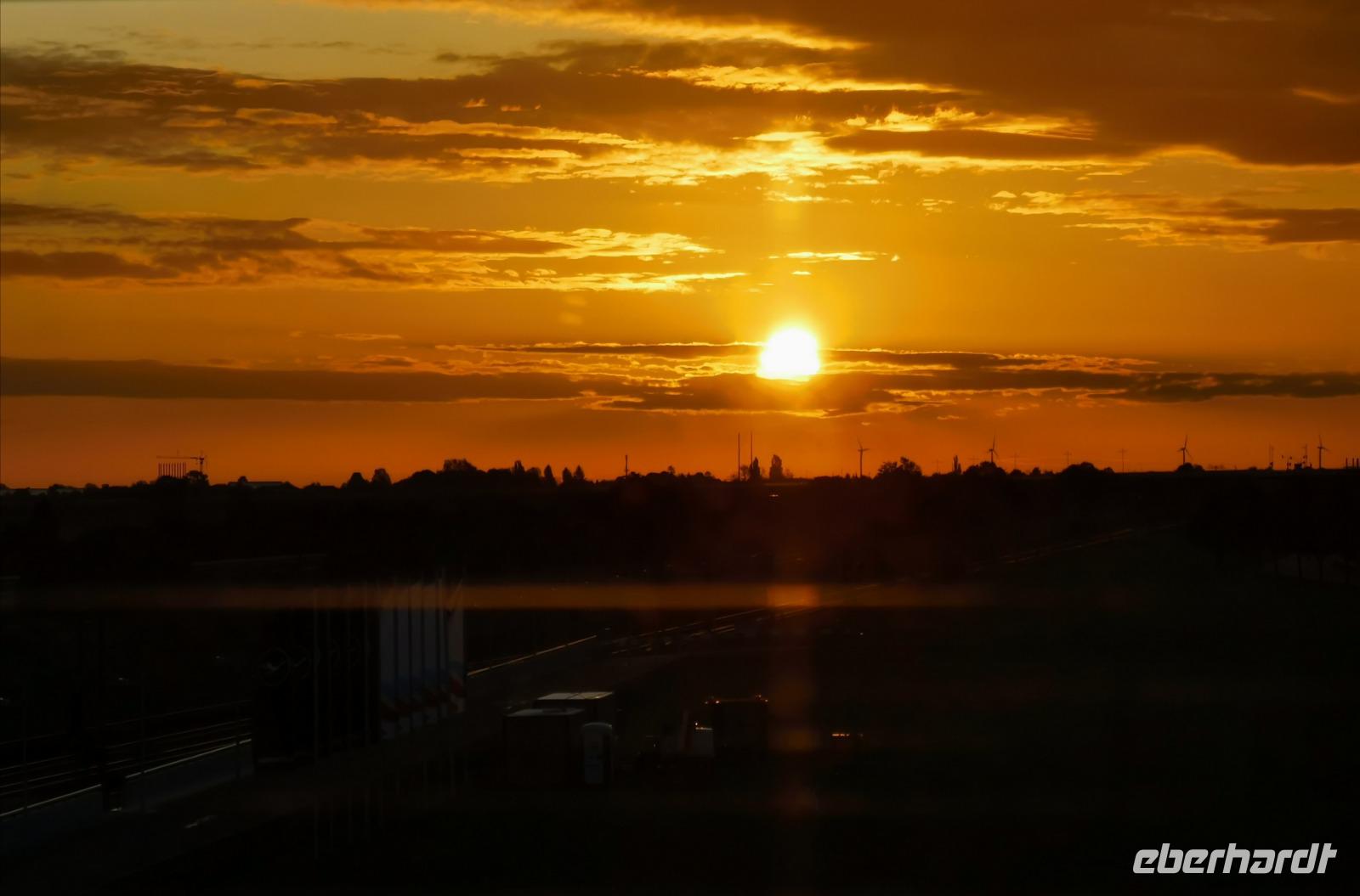 Der Vorteil des frühen Aufstehens - Sonnenaufgang in Leipzig