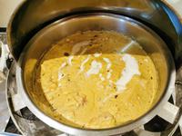 Ausgezeichnete indische Küche, hier ein Gericht mit Paneer, dem indischen Weichkäse