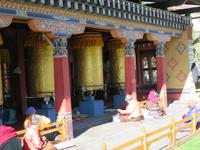 an der Erinnerungschörte Thimphu