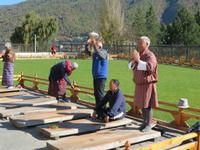 an der Erinnerungschörte Thimphu