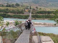 Hängebrücke beim Punakha Dzong