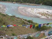 Hängebrücke beim Punakha Dzong