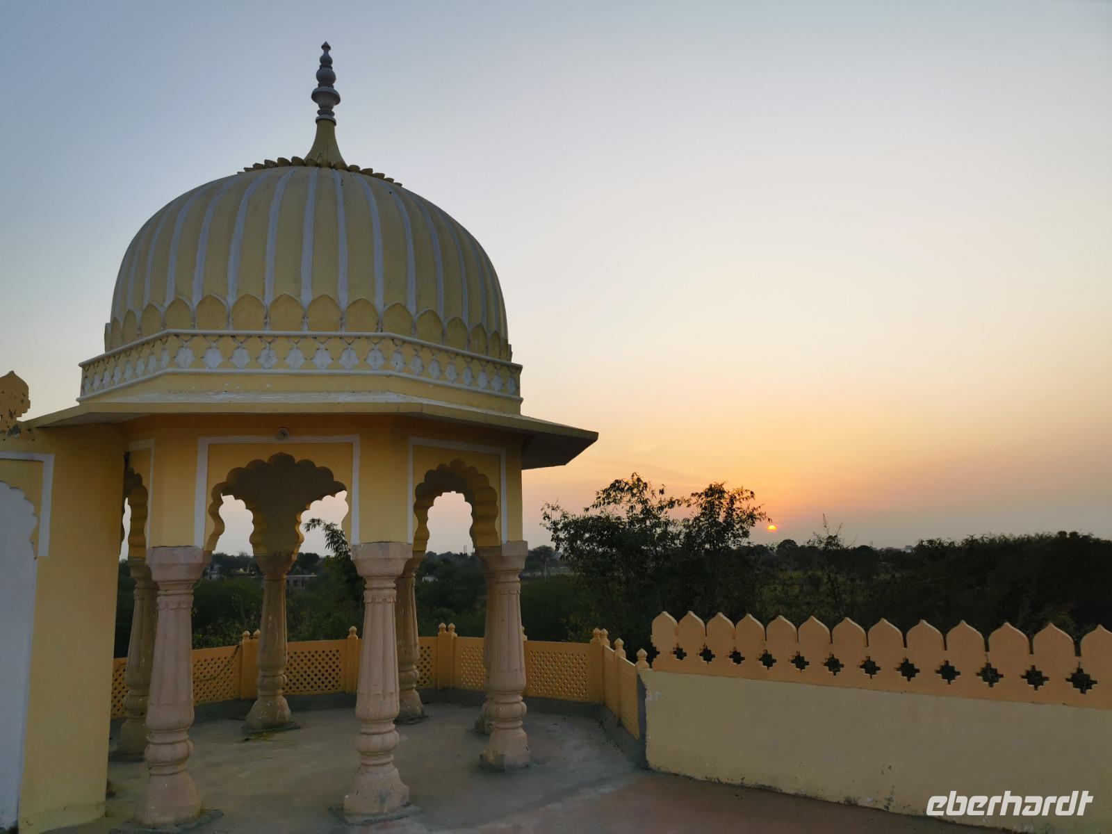 Sonnenuntergang, Dach des Haveli Heritage Hotels, Ranthambhore Nationalpark