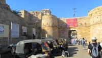 190 Jaisalmer, Straße zur Burg