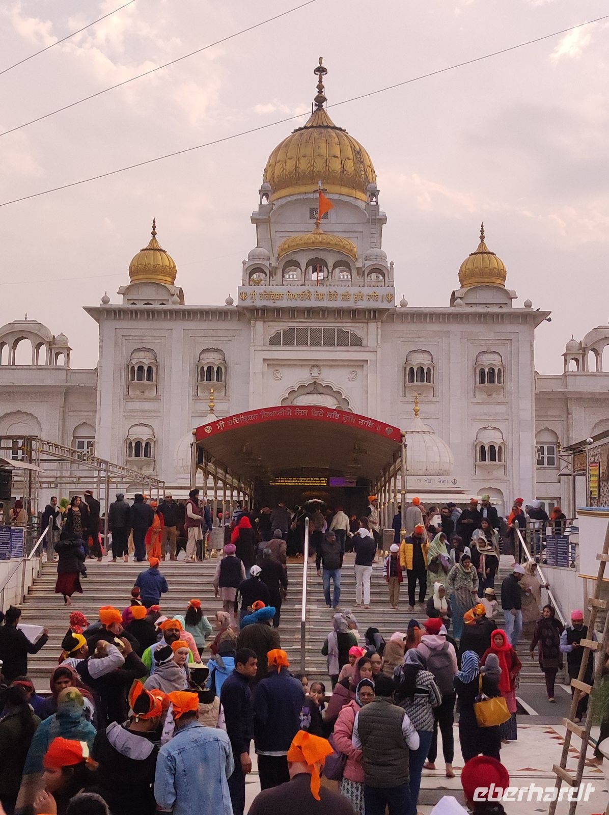 Der Sikh-Tempel von Außen in Neu Delhi, Indien