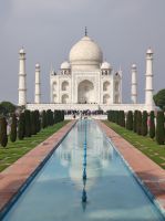 Eines der neuen sieben Weltwunder - das Taj Mahal in Agra, Indien
