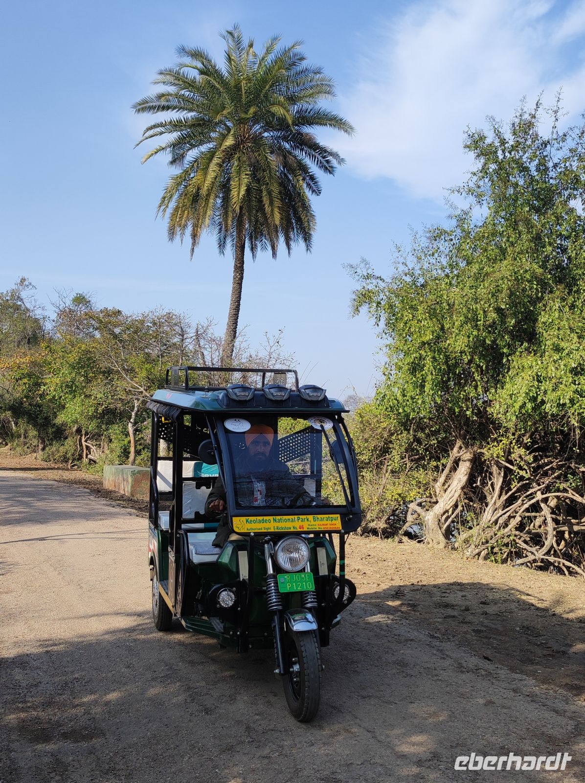 Elektro Rikscha im Keoladeo-Nationalpark in Indien
