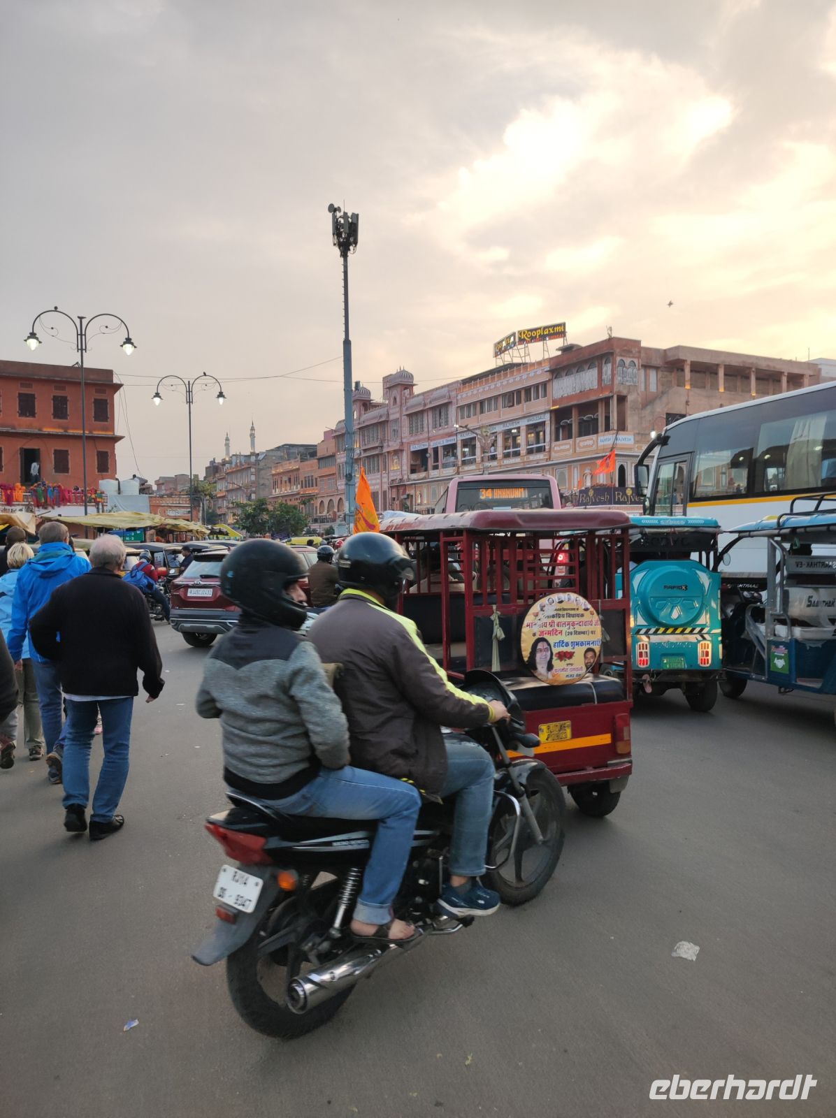 Abendlicher Spaziergang durch Jaipuir, Rajesthan - Indien