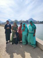 typische Frauen Bekleidung in Rajesthan - Indien