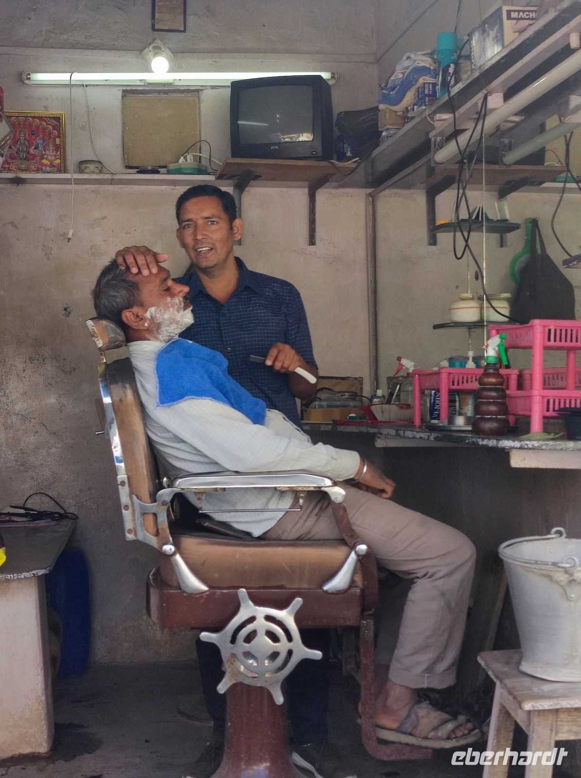Barbershop in Jojowar, Rajesthan - Indien