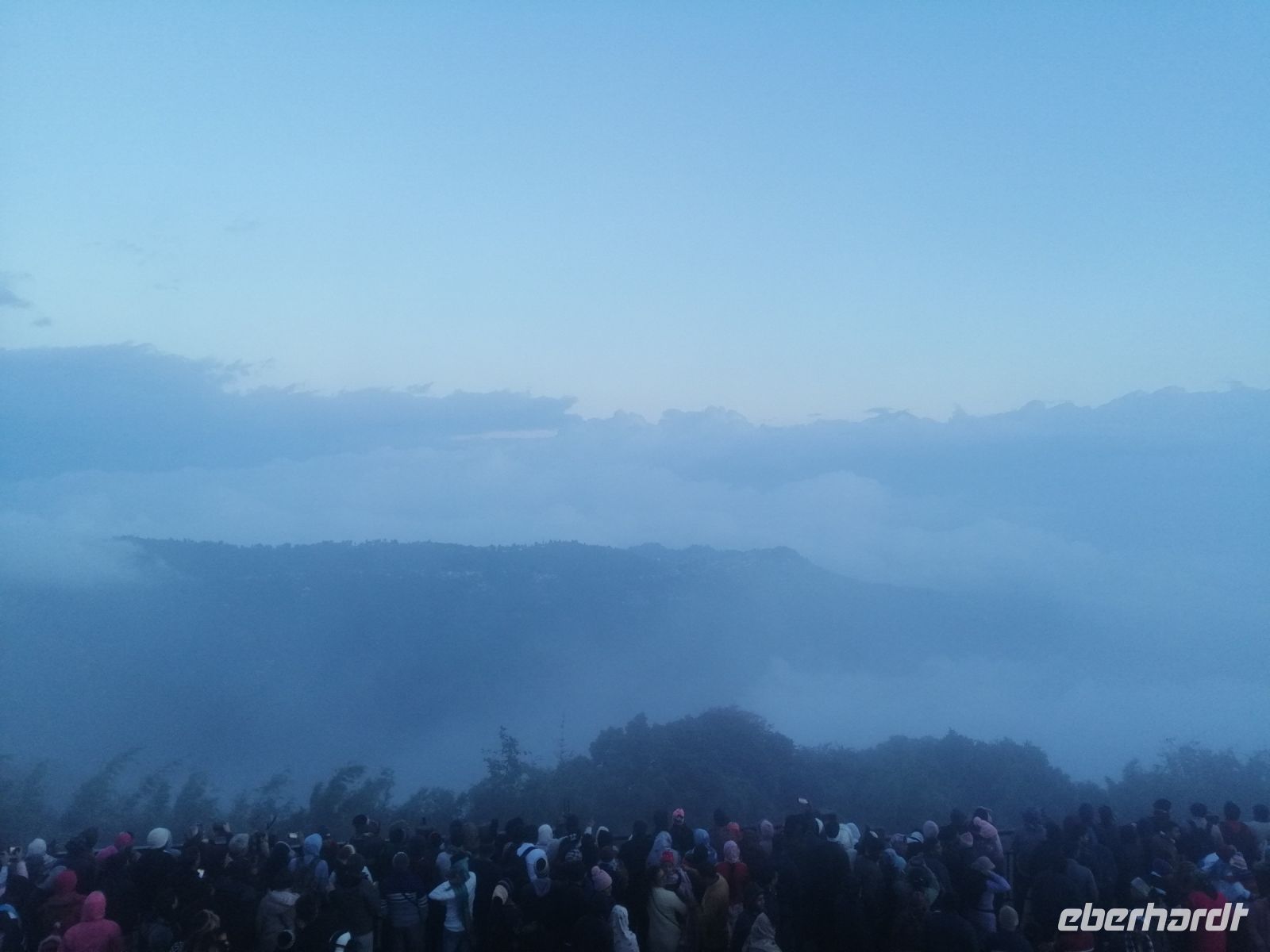 Tiger Hill: die Sonne geht langsam auf