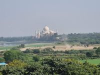 Taj Mahal aus der Ferne (2)