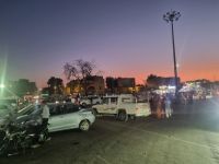 Abendliches Treiben (2)