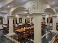 Resort Hotel mit Pool (1)