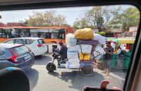 Warentransport auf den Straßen Indiens
