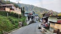 Sikkim - Kloster Rumtek - anliegendes Dorf