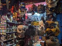 23) Traditionelle Masken, Stadtspaziergang Heritage Walk, Kathmandu, Nepal