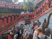 179) Höhlenbesuch mit Blick auf Devis Wasserfall durch Spalte, Pokhara, Nepal