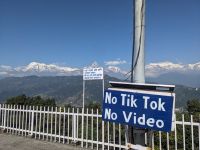 194) World Peace Pagode mit Blick auf Annapurna-Massiv - Gebirgskette, Pokhara, Nepal