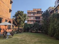 568) Mittagessen Kanitur Hiti, Kathmandu, Nepal