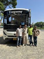 Bus- und Reiseleiterteam