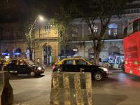 Taxifahrt durch Mumbai by night