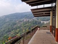Stopp im Café Margare´s Deck auf dem Weg nach Darjeeling &ndash; &copy; Andrey Kulikov (Eberhardt TRAVEL)
