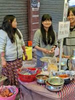 Basant-Panchami-Fest auch Saraswati Puja genannt in Darjeeling &ndash; &copy; Andrey Kulikov (Eberhardt TRAVEL)