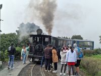 Fahrt mit dem Toy Train – Darjeeling Himalayan Railway &ndash; &copy; Andrey Kulikov (Eberhardt TRAVEL)