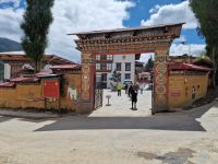Besichtigung der Kunstakademie in Thimphu &ndash; &copy; Andrey Kulikov (Eberhardt TRAVEL)