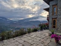 Blick vom Hotel ins Puna-Tal &ndash; &copy; Andrey Kulikov (Eberhardt TRAVEL)