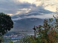 Blick vom Hotel ins Puna-Tal mit Punakha Dzong &ndash; &copy; Andrey Kulikov (Eberhardt TRAVEL)
