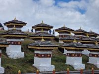 Auf dem Weg von Punakha nach Paro, am Dochula-Pass &ndash; &copy; Andrey Kulikov (Eberhardt TRAVEL)