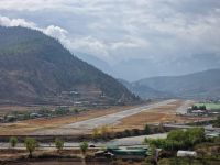Flughafen in Paro &ndash; &copy; Andrey Kulikov (Eberhardt TRAVEL)