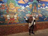 Besichtigung der Paro Dzong  &ndash; &copy; Andrey Kulikov (Eberhardt TRAVEL)