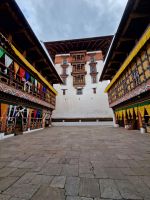 Besichtigung der Paro Dzong  &ndash; &copy; Andrey Kulikov (Eberhardt TRAVEL)