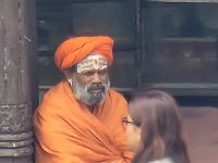 Besichtigung des Pashupatinath-Tempel-Komplexes, Sadhu &ndash; &copy; Andrey Kulikov (Eberhardt TRAVEL)