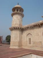 kleines Minarett des Itimad-du-Daulah