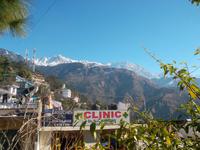Blick zur Dhauladar-Bergkette des Himalaya