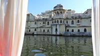 066 Udaipur - vom See aus