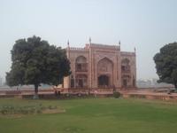 Symmetrie: Wassertor des Itimad-ud-Daula